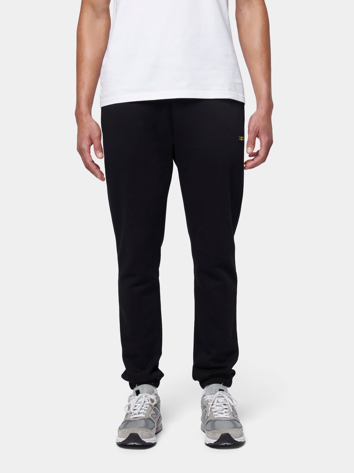 Flyers Mens Joggers Black